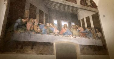 Last Supper Guided Tour town