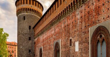 Private Milan Tour by Car