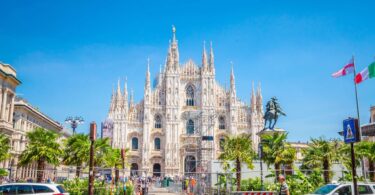 Private Milan Tour by Car