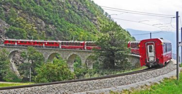 Lake Como and Bernina Express from Milan