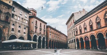 Private Day Trip to Bologna from Milan
